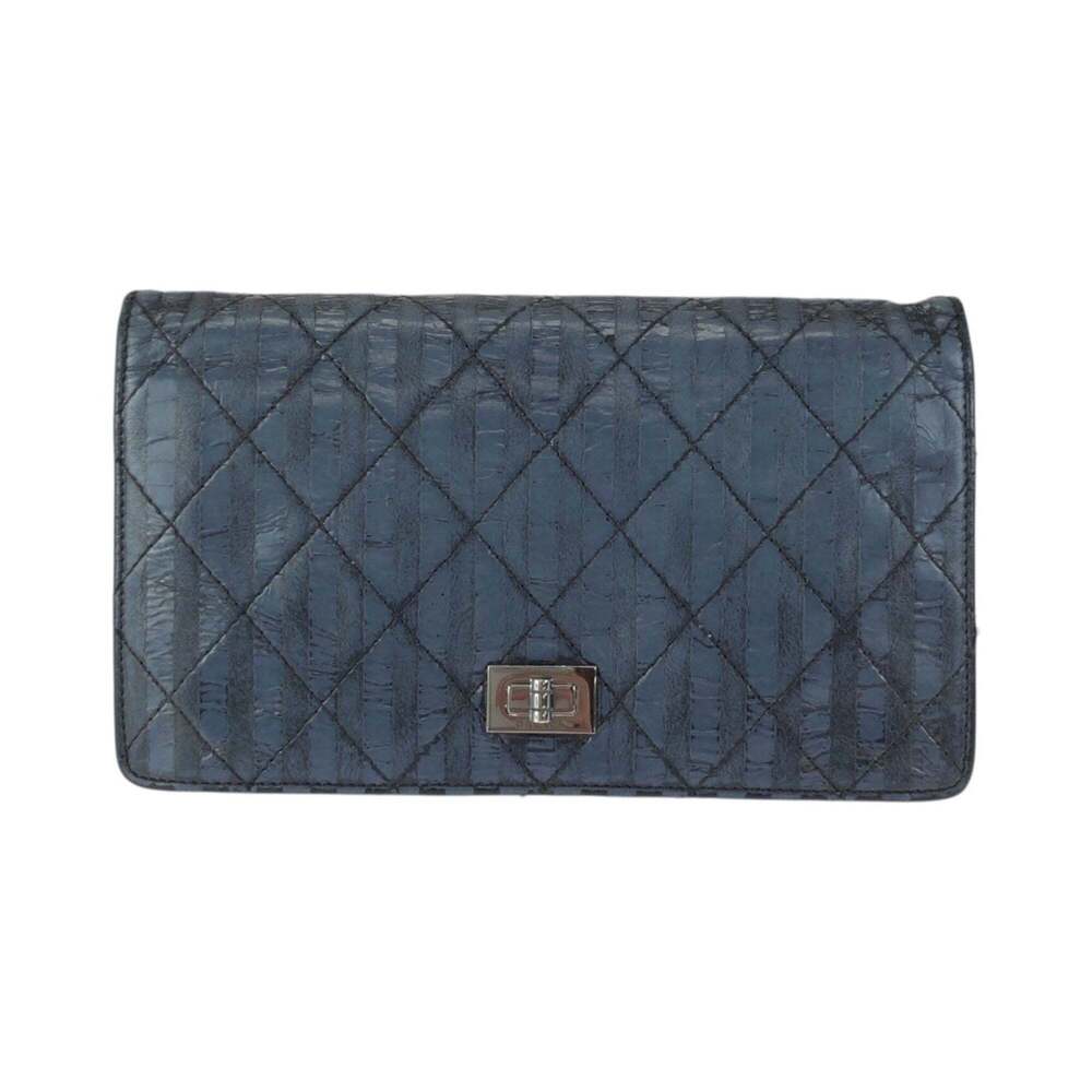 CHANEL Blue Leather Wallet - Picture 1 of 10